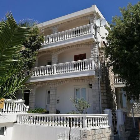 Apartmani Luksic Sutomore Eksteriør bilde